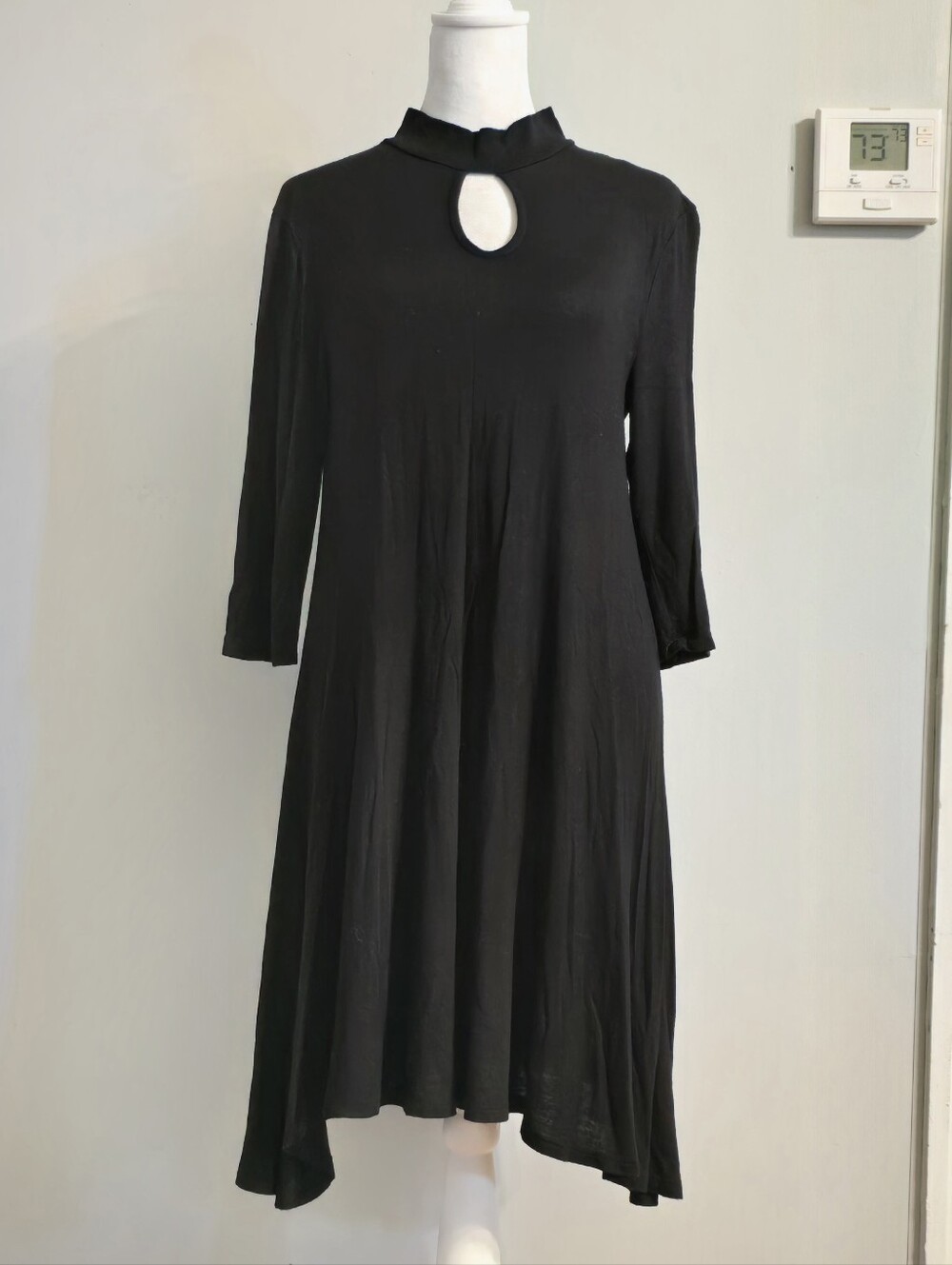 Rue21 Black Keyhole Long Sleeve Top M